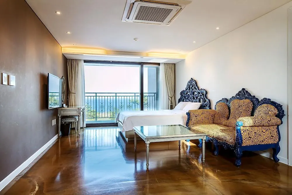 Hotel Villa De Aewol Jeju