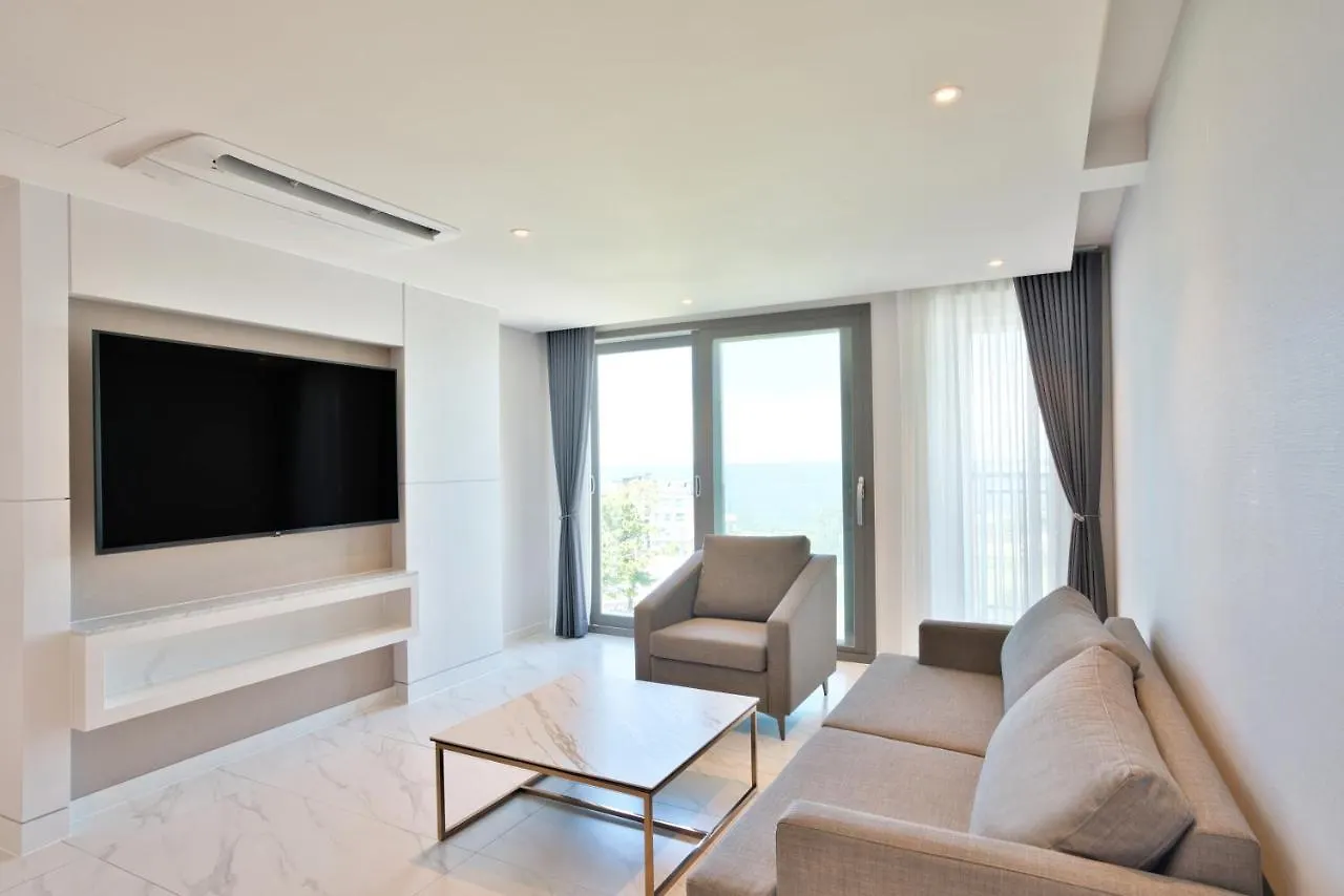 Hotel Villa De Aewol Jeju