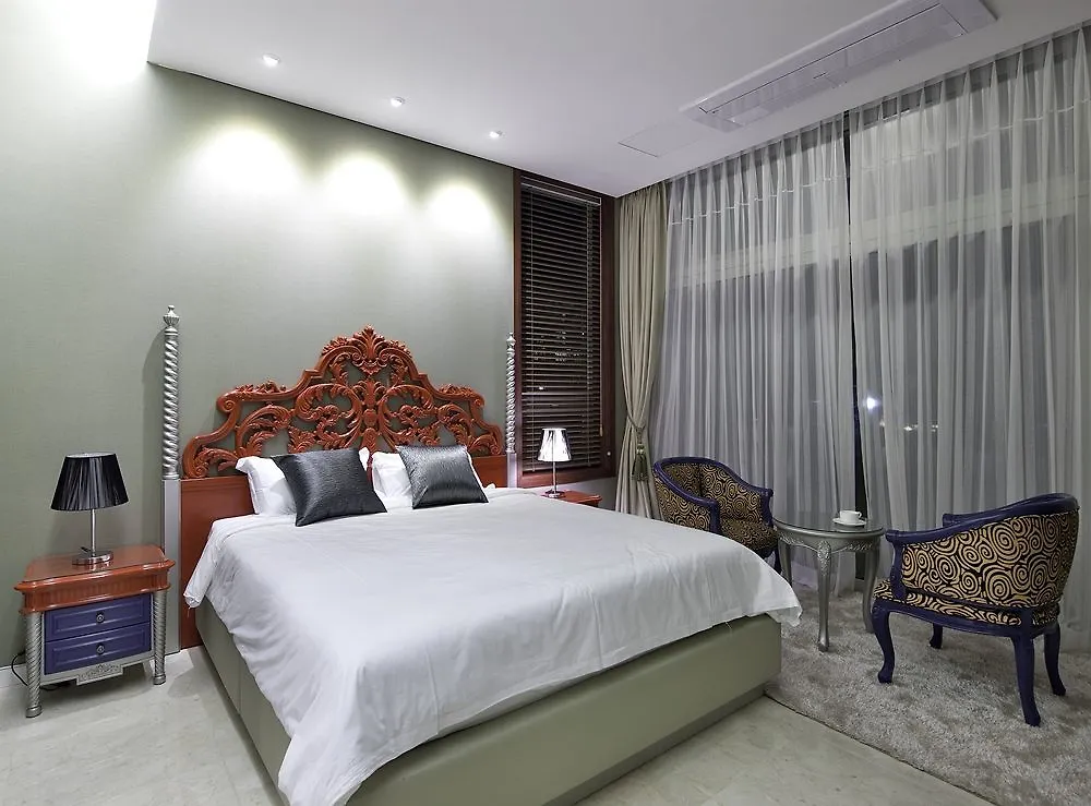 Hotel Villa De Aewol Jeju